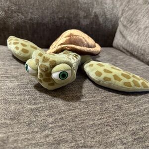 Squirt The Turtle Finding Nemo Brown Spotted Green Eyes Disney Parks Plush 12"